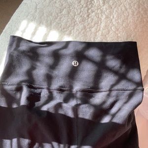 lululemon black wunder under leggings